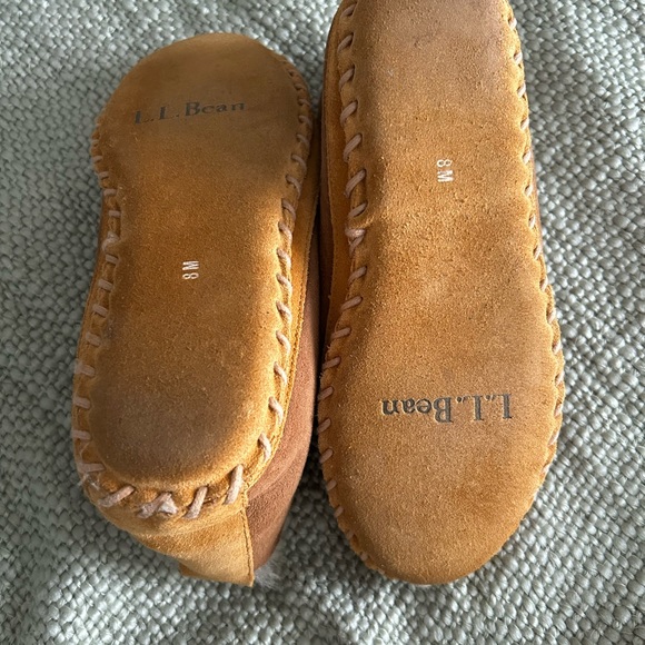 L.L. Bean Moccasins - Picture 3 of 3
